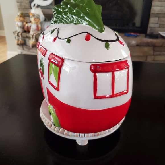 Holiday Camper Cookie Jar-NWT - Picture 3 of 6